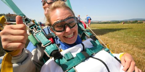 Zážitkové seskoky po celé ČR