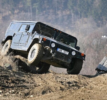 Hummer H1