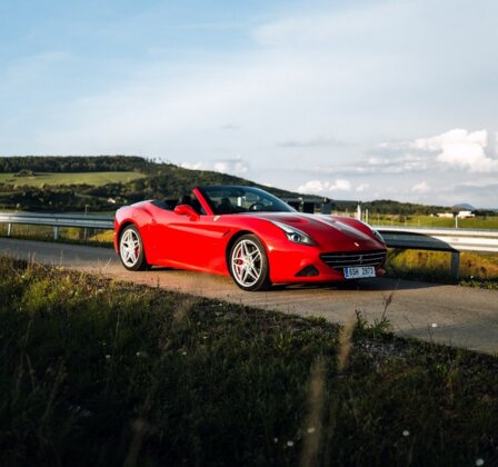 Jízda ve Ferrari Praha