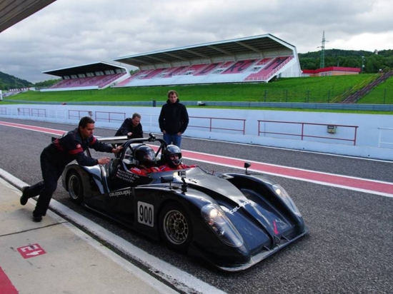 Radical SR4 na okruhu