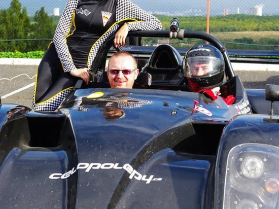 Radical SR4 na okruhu